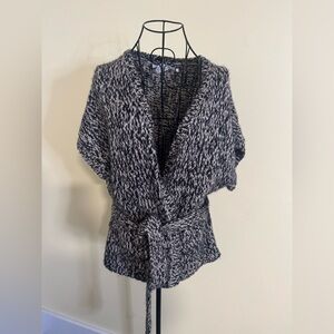 Diane Von Furstenberg Kirin Beige Black Cardigan Knit Sweater Size Large